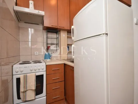 Izdavanje, jednosoban stan, 37m², Centar, Podgorica - image 5
