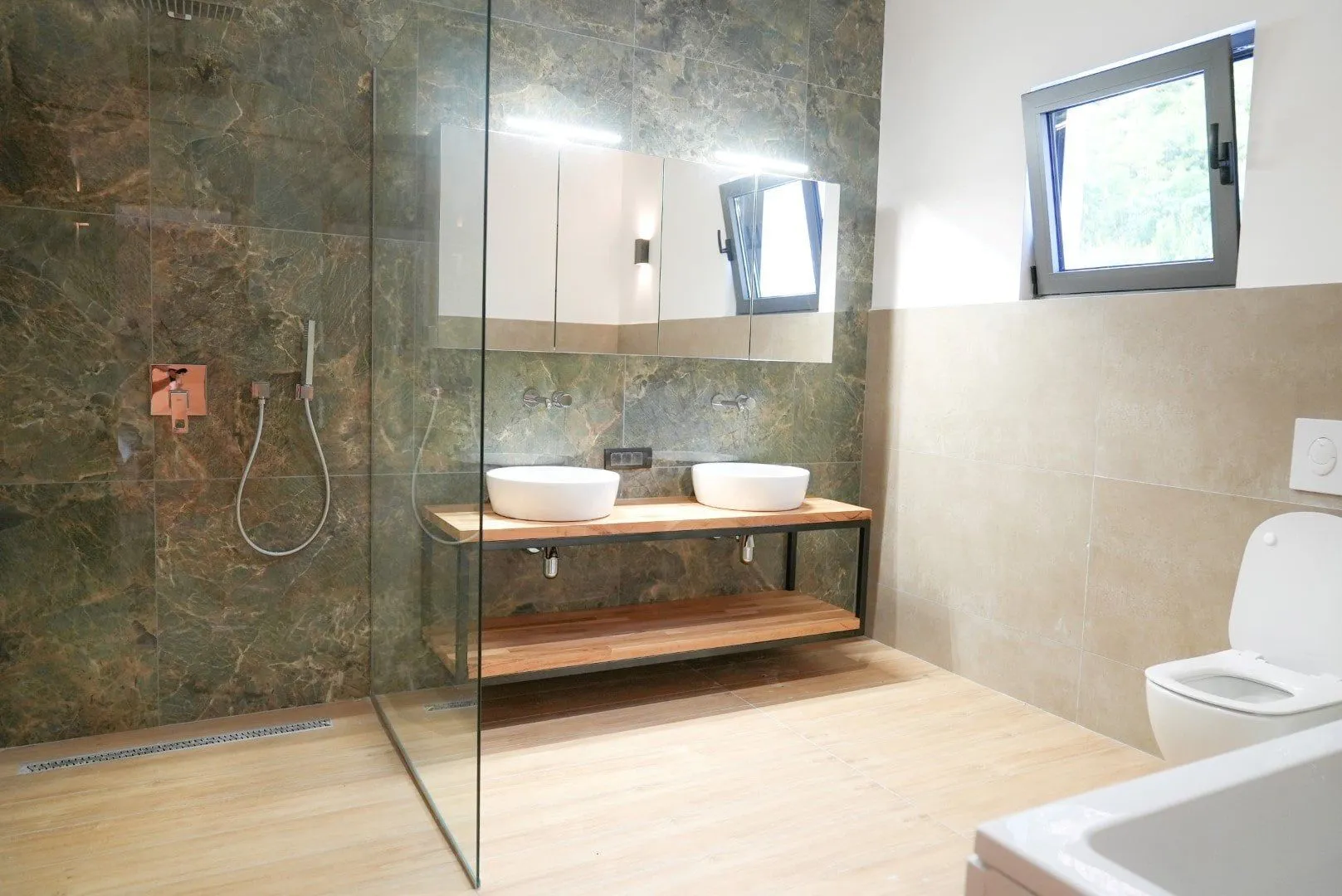 Sale, house, 420m², Blizikuće, Budva