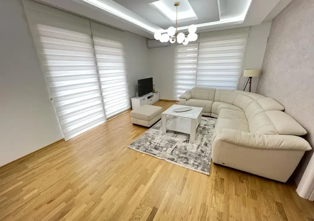 Sale, apartment, 94m², Bečići, Budva