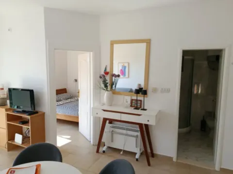 Prodaja, jednosoban stan, 33m², Herceg Novi, Crna Gora - image 4