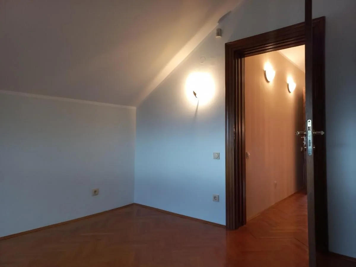 Rent, office space, 188m², Neimar, Vračar Sve Podlokacije