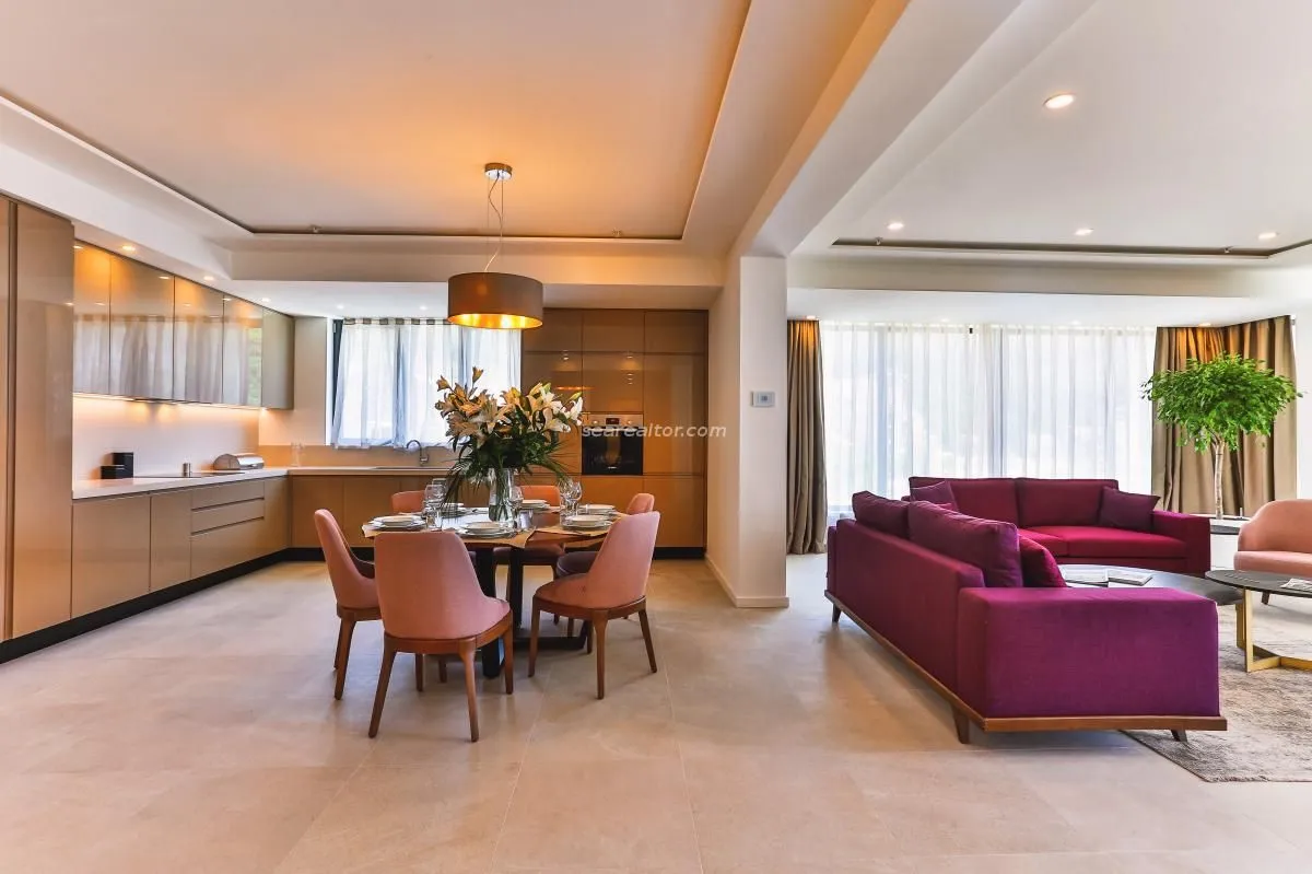 Sale, three bedroom apartment, 137m², Bečići, Budva
