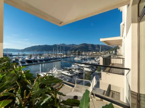Sale, two bedroom apartment, 140m², Porto Montenegro, Tivat