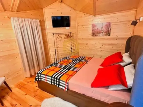 Izdavanje, kuća, 63m², Centar, Kolašin - image 5