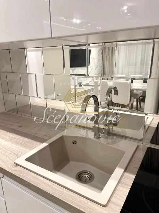 Izdavanje, stan, 69m², Bulevar Evrope, Novi Sad Sve Podlokacije