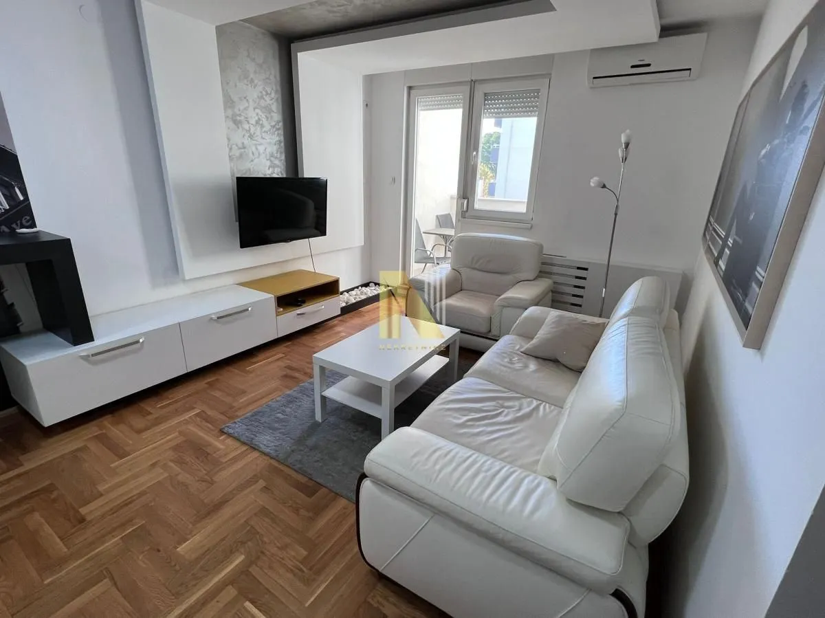 Sale, two bedroom apartment, 44m², Bulevar Evrope, Novi Sad Sve Podlokacije