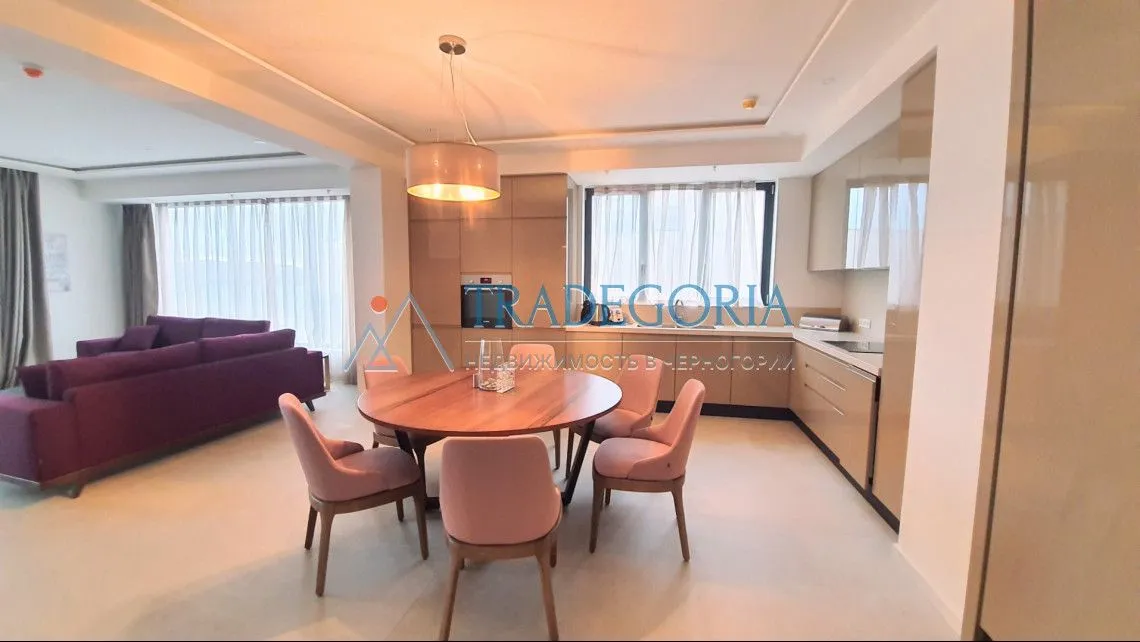 Prodaja, dvosoban stan, 110m², Rafailovići, Budva