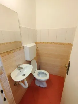 Izdavanje, dvosoban stan, 70m², Ljubović, Podgorica - image 10