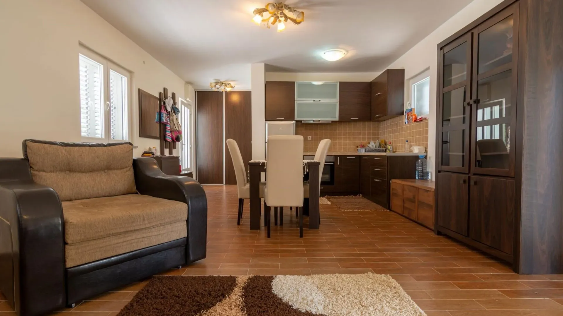 Prodaja, kuća, 267m², Tivat, Crna Gora