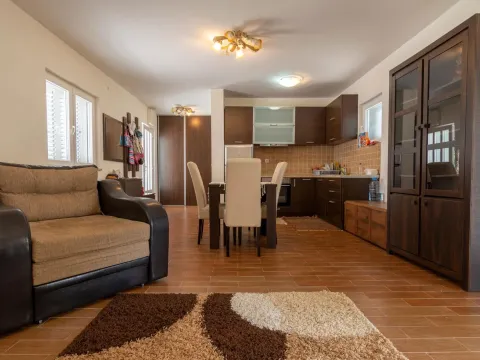 Prodaja, kuća, 267m², Tivat, Crna Gora - image 8