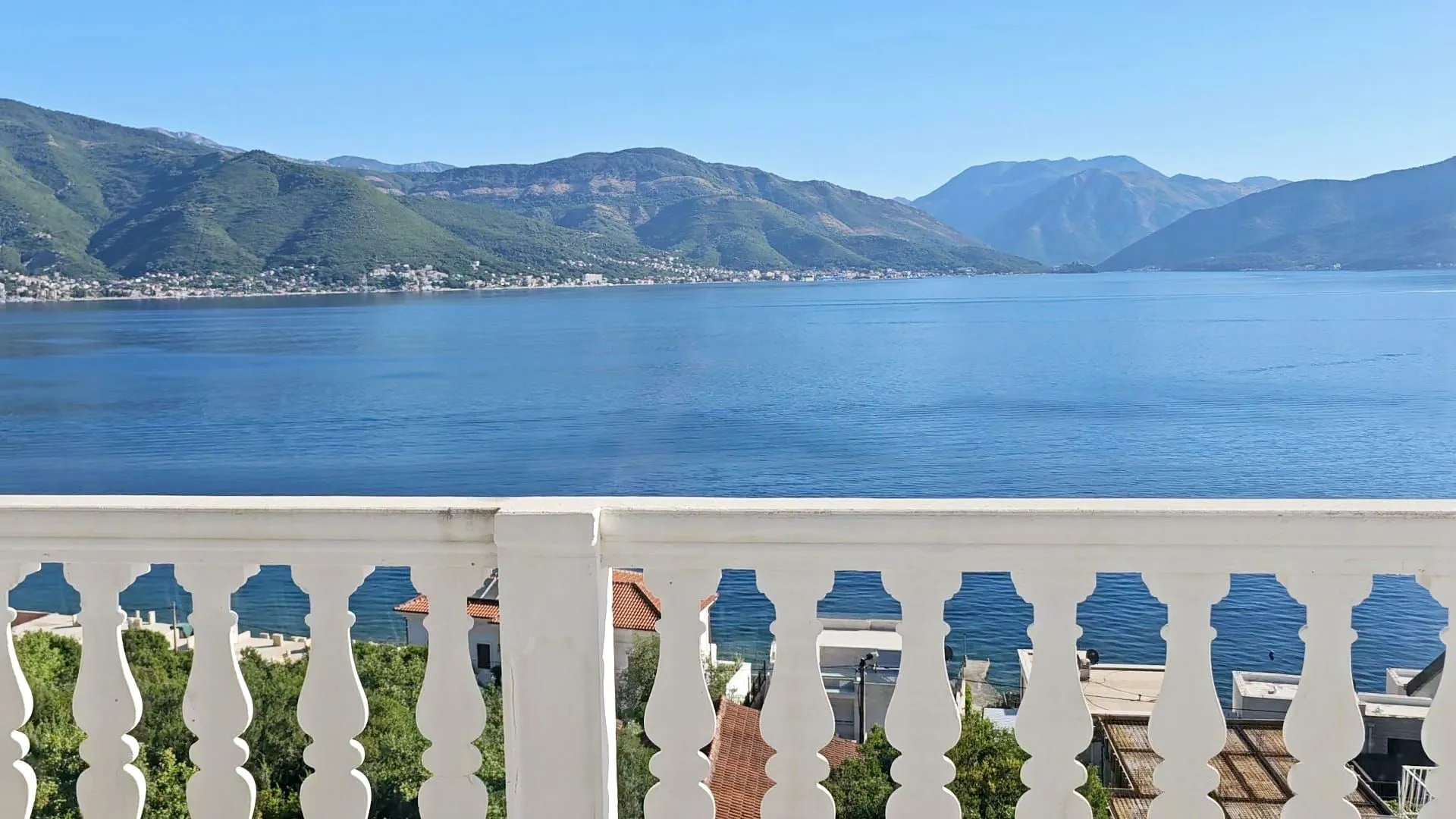 Prodaja, kuća, 300m², Tivat, Crna Gora