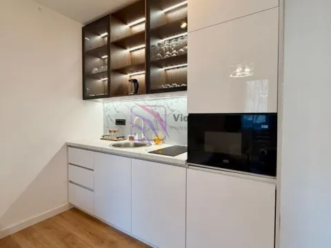 Izdavanje, ugostiteljski objekat, 440m², Adok, Budva - image 38