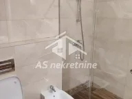 Izdavanje, trosoban stan, 77m², Vračar Sve Podlokacije, Beograd - image 32