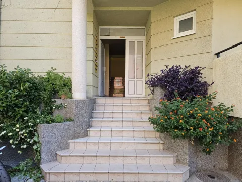 Prodaja, jednosoban stan, 39m², Rafailovići, Budva - image 13