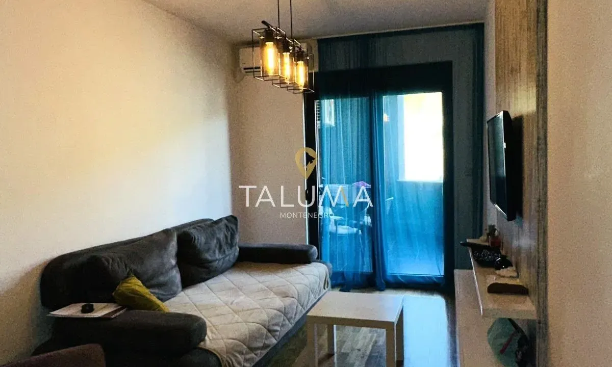 Izdavanje, jednosoban stan, 59m², Momišići, Podgorica