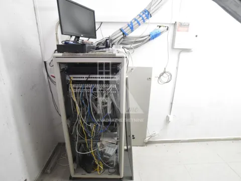 Izdavanje, poslovni prostor, 155m², Stari Aerodrom, Podgorica - image 27