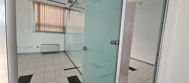 Rent, office space, 377m², Novi Beograd Blok 63, Novi Beograd Sve Podlokacije