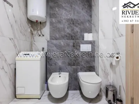 Sale, one bedroom apartment, 49m², Bečići, Budva - image 6