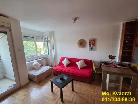 Stan in Novi Beograd Blok 45