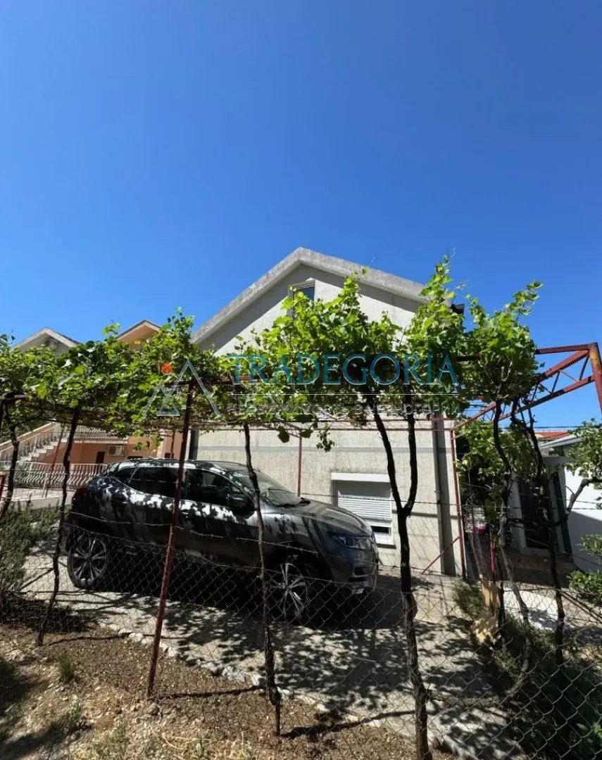 Prodaja, kuća, 97m², Sutomore, Bar