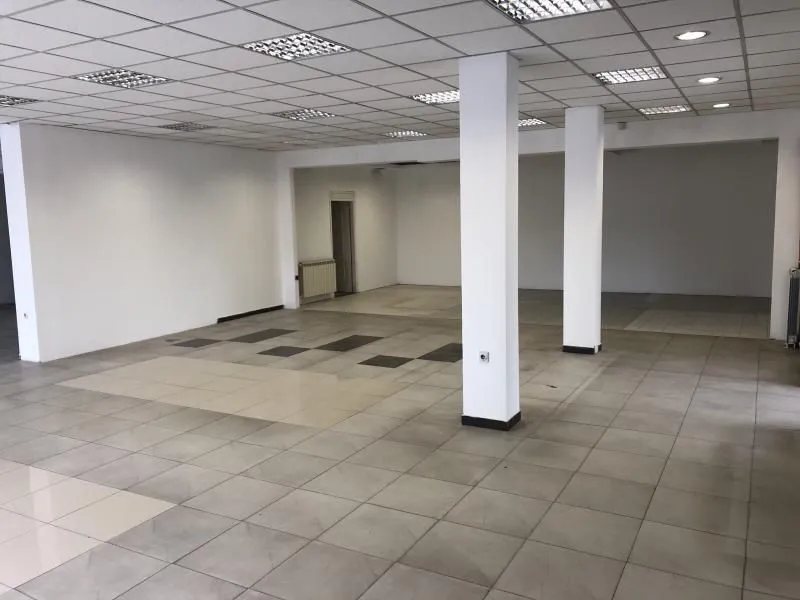 Rent, office space, 280m², Altina, Beograd