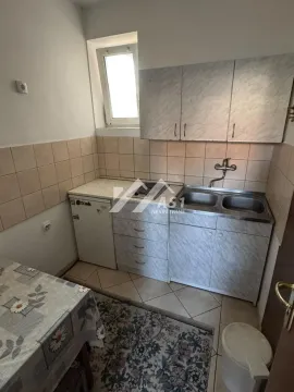 Izdavanje, jednosoban stan, 30m², Socijalno, Novi Sad Sve Podlokacije - image 5