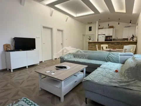 Prodaja, četvorosoban stan, 86m², Zemun Sve Podlokacije, Beograd - image 2