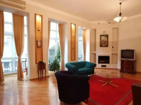 Izdavanje, stan, 160m², Stari Grad, Beograd - image 4