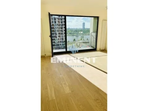 Prodaja, četvorosoban stan, 109m², Savski Venac, Beograd - image 2