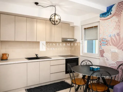 Izdavanje, jednosoban stan, 50m², Topla, Herceg Novi - image 3