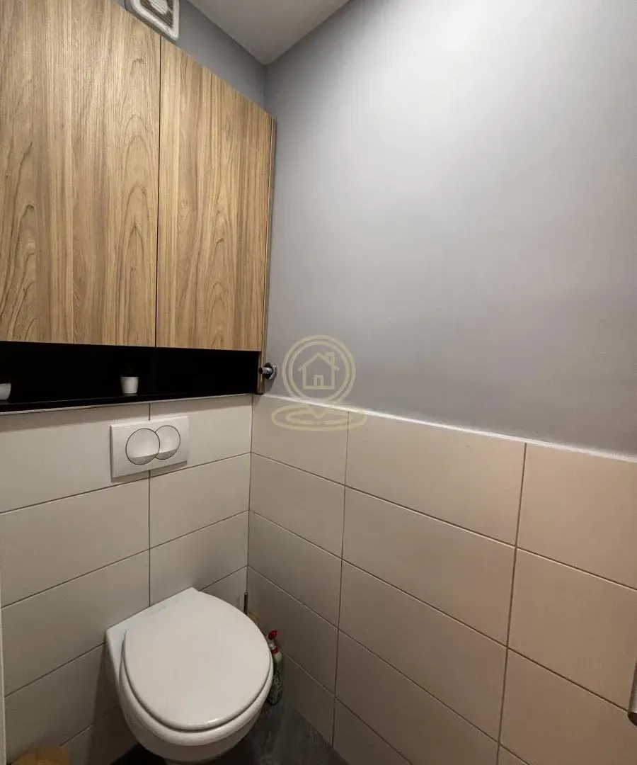 Prodaja, trosoban stan, 75m², Medijana, Niš