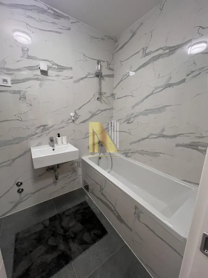 Rent, one bedroom apartment, 43m², Novo naselje, Novi Sad
