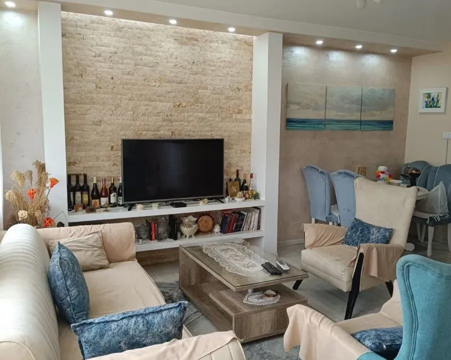 Izdavanje, jednosoban stan, 45m², Stari Aerodrom, Podgorica