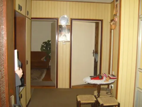 Sale, house, 160m², Trnava, Jagodina