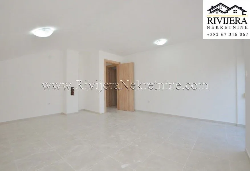Prodaja, dvosoban stan, 100m², Herceg Novi, Crna Gora