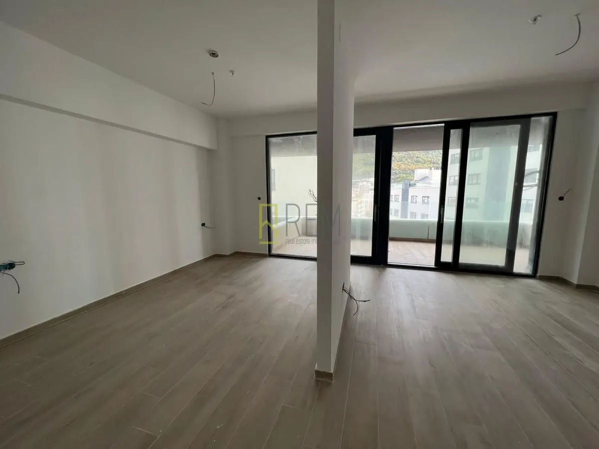 Sale, one bedroom apartment, 50m², Rafailovići, Budva