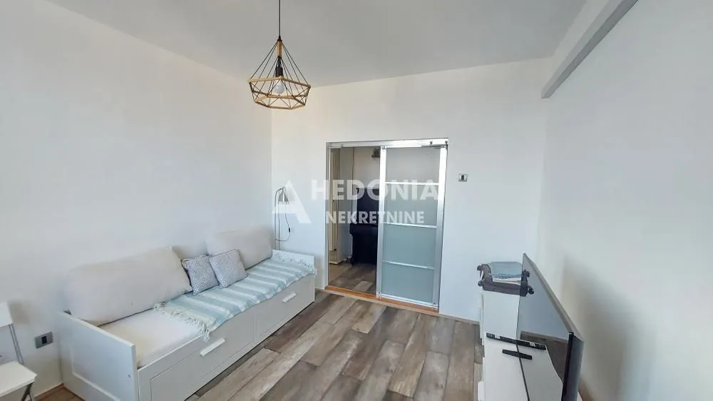 Rent, two bedroom apartment, 53m², Voždovac Sve Podlokacije, Beograd