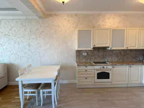 Prodaja, trosoban stan, 115m², Bečići, Budva - image 11