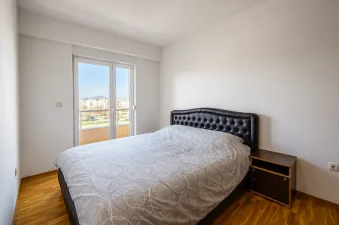 Izdavanje, dvosoban stan, 92m², Zabjelo, Podgorica - image 6