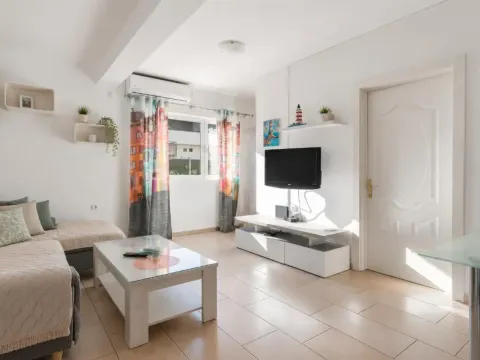 Prodaja, dvosoban stan, 55m², Donja Lastva, Tivat - image 2