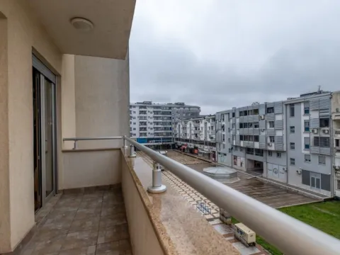 Izdavanje, garsonjera, 49m², Podgorica, Crna Gora - image 4