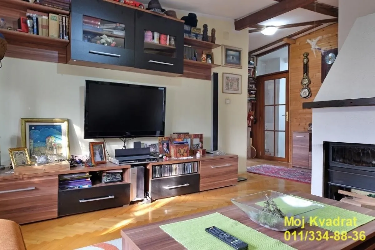 Sale, apartment, 136m², Karaburma, Palilula Sve Podlokacije