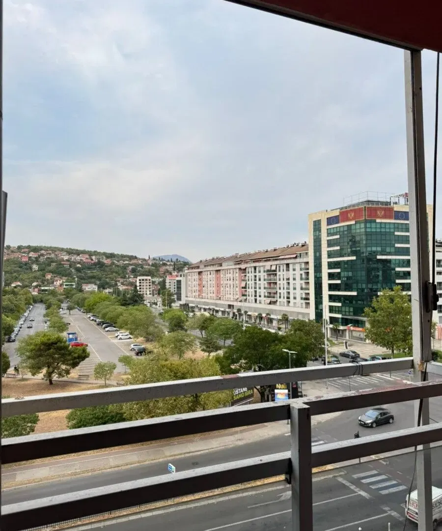 Rent, three bedroom apartment, 95m², Preko Morače, Podgorica