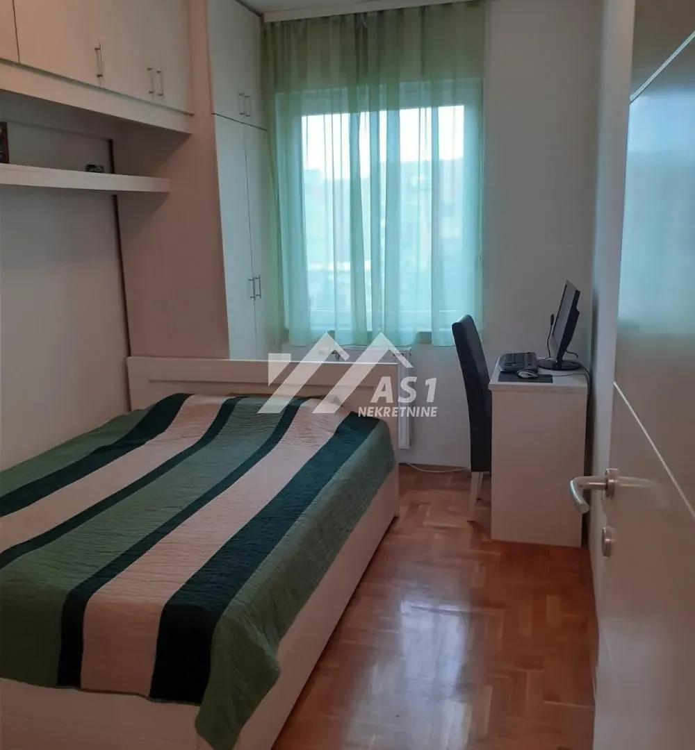 Izdavanje, jednosoban stan, 38m², Nova Detelinara, Novi Sad Sve Podlokacije
