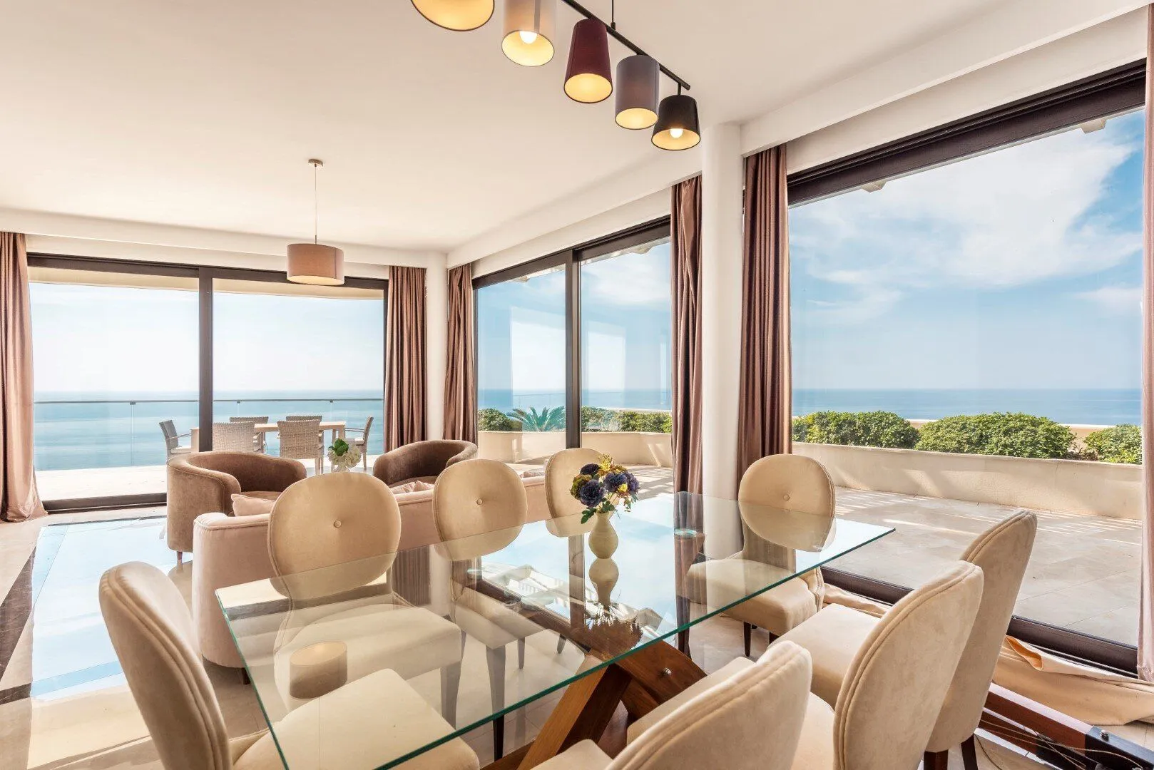 Sale, three bedroom apartment, 182m², Skočiđevojka, Budva