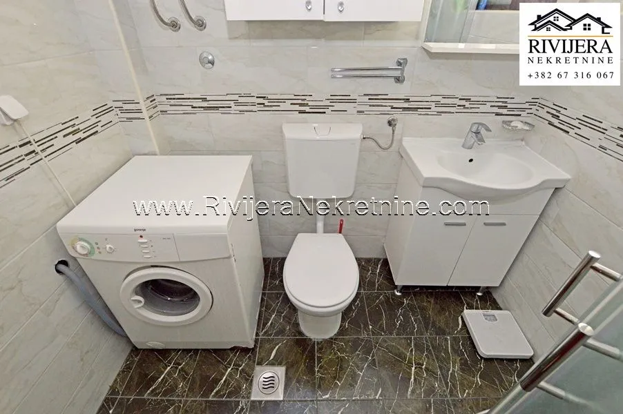 Prodaja, kuća, 240m², Igalo, Herceg Novi