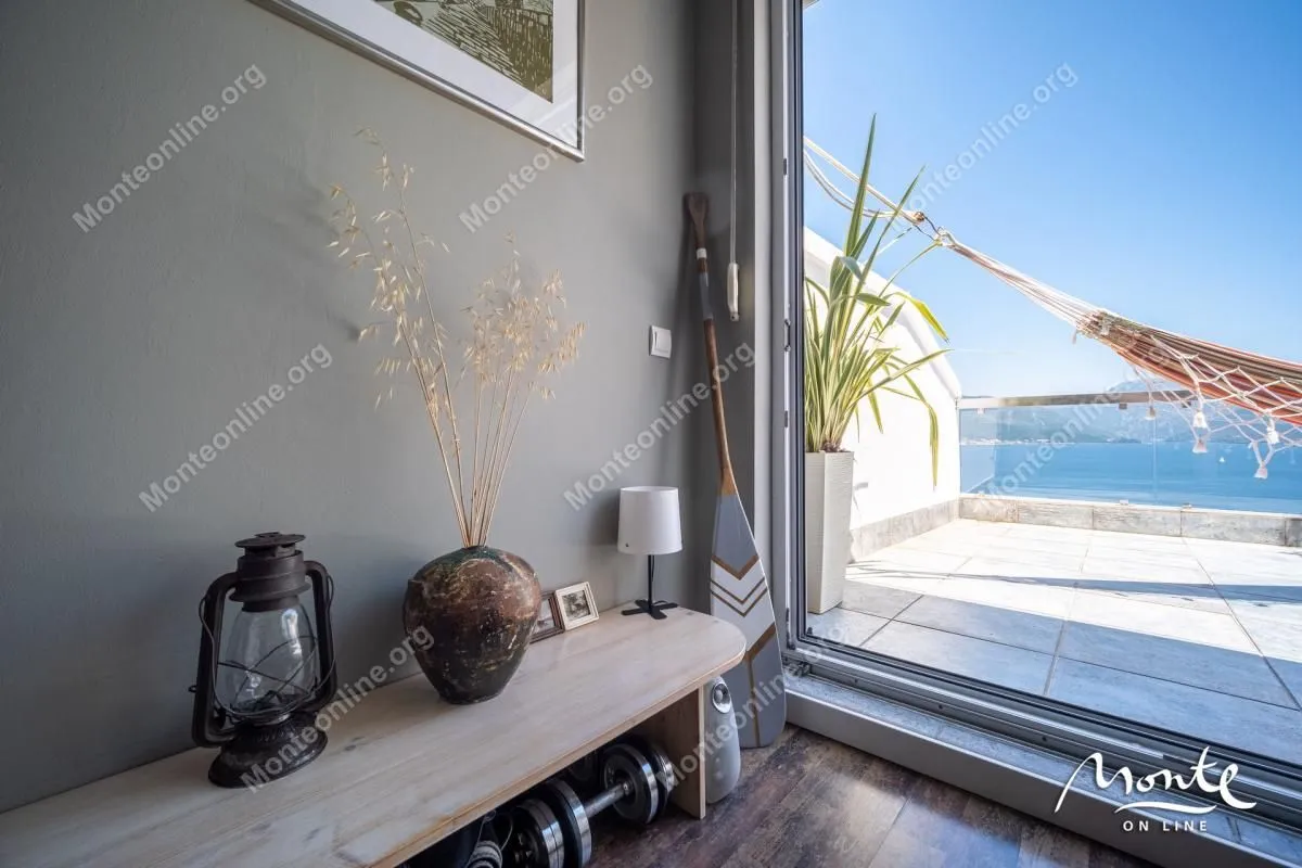 Prodaja, jednosoban stan, 33m², Krašići, Tivat