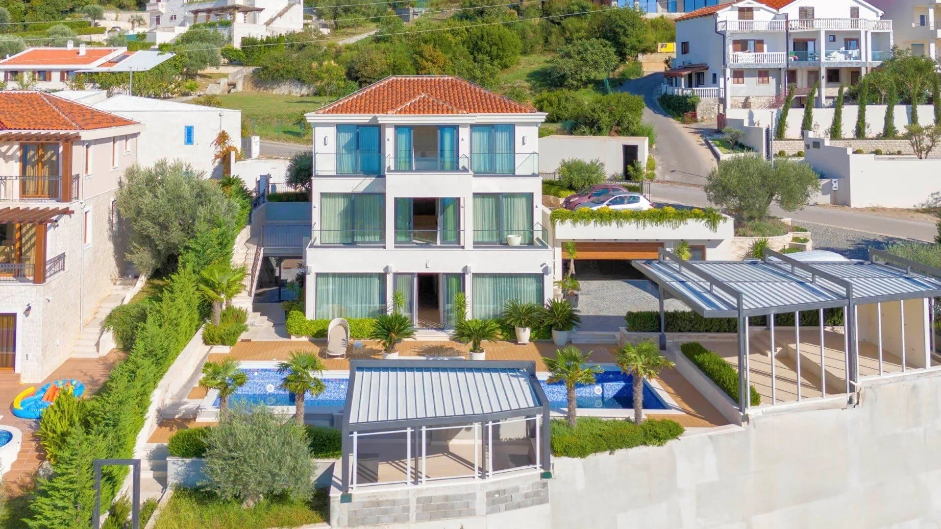 Sale, house, 400m², Blizikuće, Budva