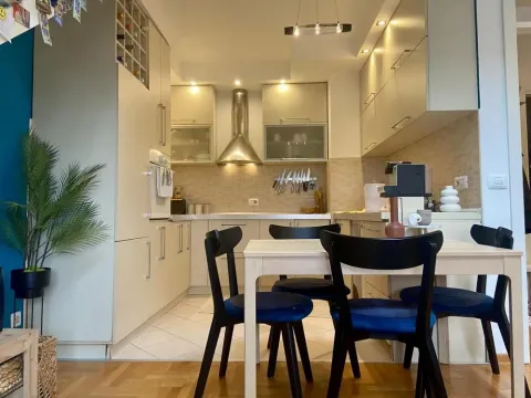 Prodaja, trosoban stan, 76m², Lion, Zvezdara Sve Podlokacije - image 1