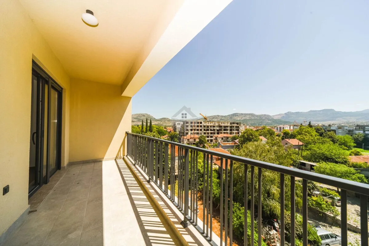 Prodaja, jednosoban stan, 52m², Zagorič, Podgorica